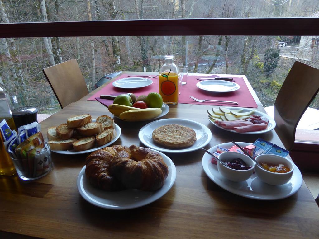 Hostal Rural Arrobi Borda Eugi Bagian luar foto