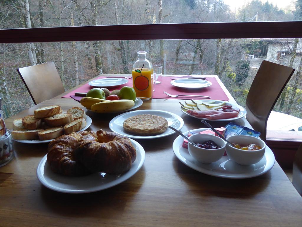 Hostal Rural Arrobi Borda Eugi Bagian luar foto